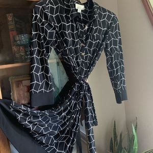 Black and white - take me anywhere dress